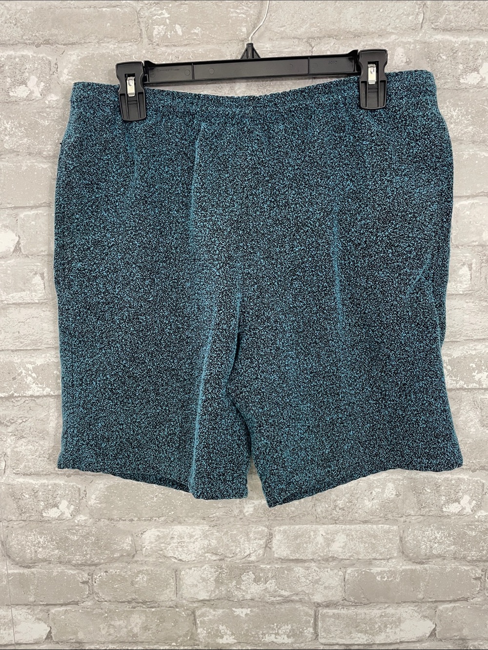 Ambsn Men's Teal Textured pull-on shorts